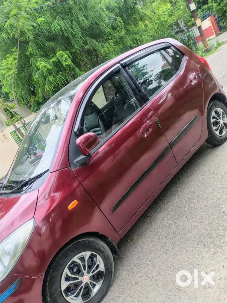 Hyundai I10 Sportz 2015