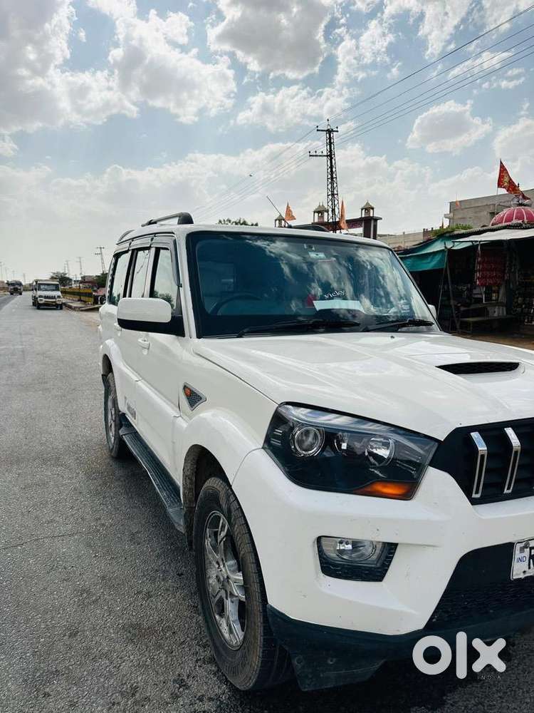 Mahindra Scorpio 2015 Modified