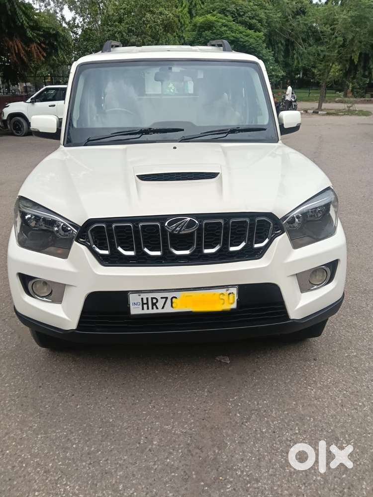 Mahindra Scorpio Classic 2.2 S 11 Mt 7 Str, 2020, Diesel