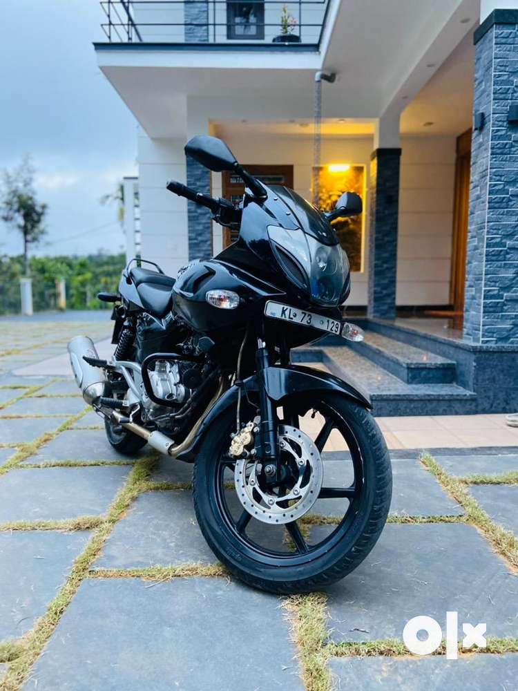 Olx bajaj pulsar 220 top
