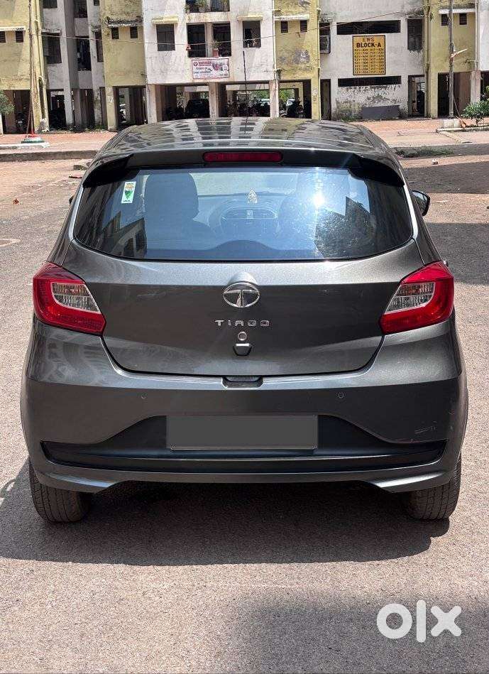 Tata Tiago 1.2 Revotron Xt (o), 2021, Petrol