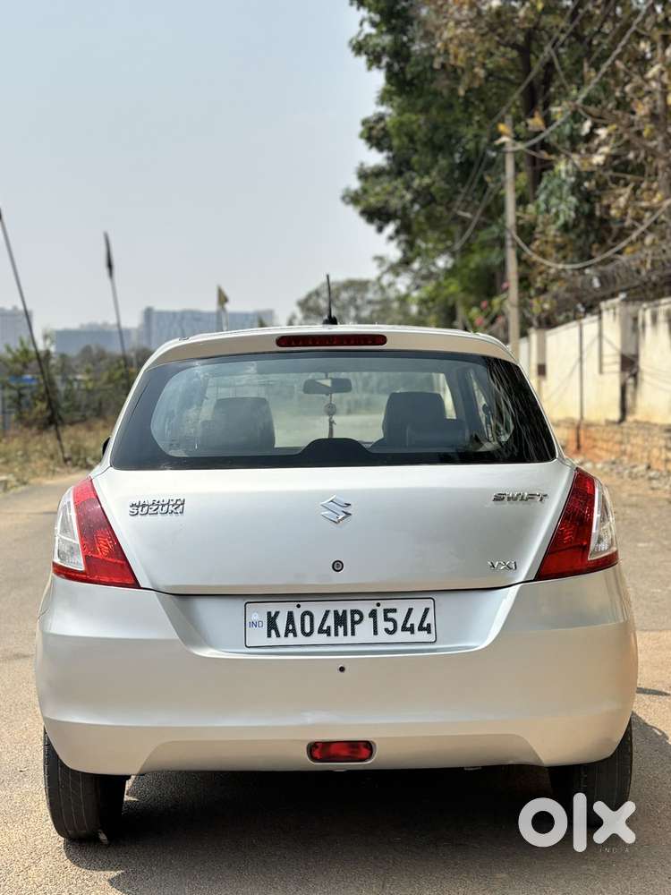 Maruti Suzuki Swift Vxi, 2014, Petrol