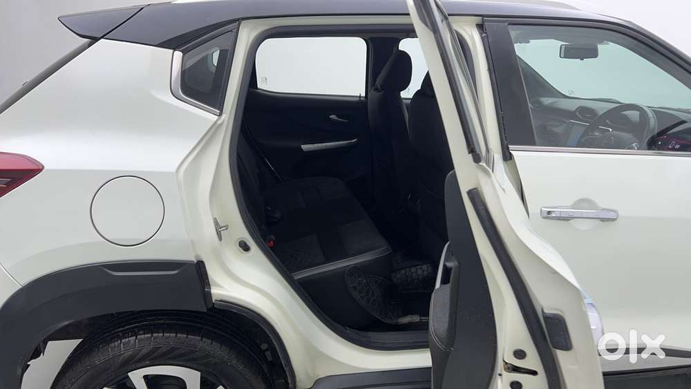 Nissan Magnite 1.0 Xv Premium Turbo Cvt Dual Tone, 2021, Petrol