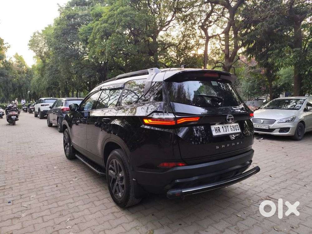 Tata Safari 2.0 Xza Plus 6 S Dark Edition, 2023, Diesel