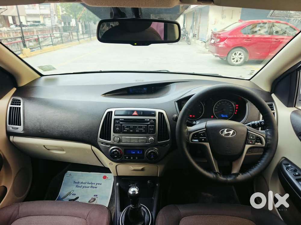 Hyundai I20 Sportz 1.2 Bs-iv, 2013, Petrol