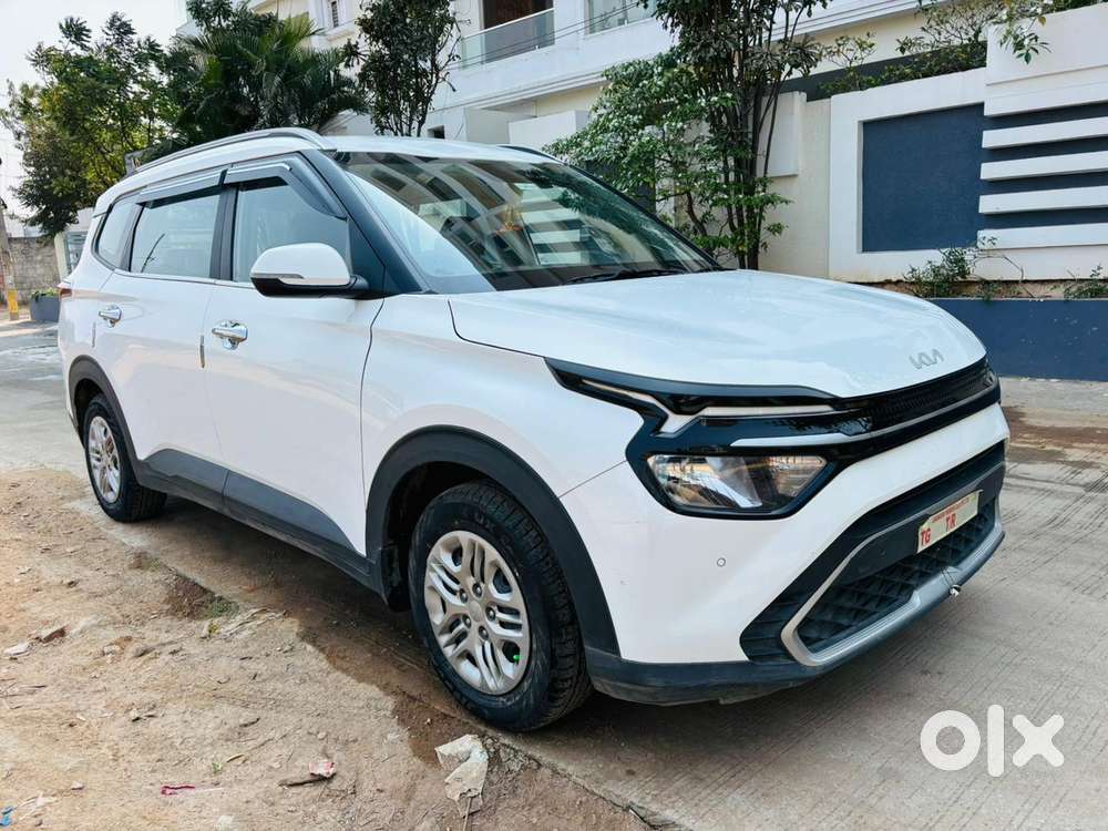 Kia Carens 1.4 Prestige 7 Str, 2024, Petrol