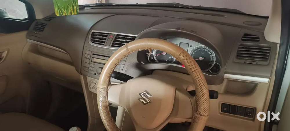 Maruti Suzuki Ertiga Vxi 2012