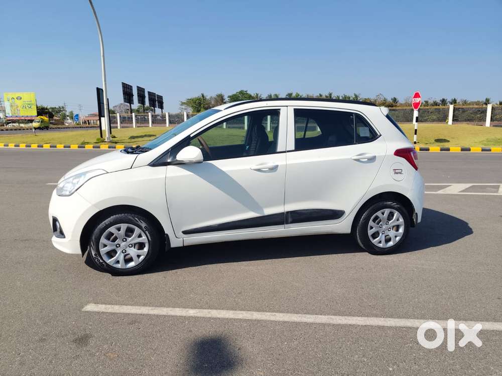 Hyundai Grand I10 2016-2017 Sportz Plus, 2016, Petrol