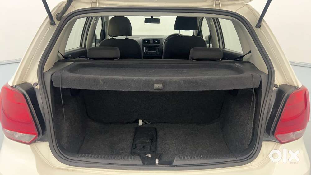 Volkswagen Polo Petrol Comfortline 1.2l, 2015, Petrol