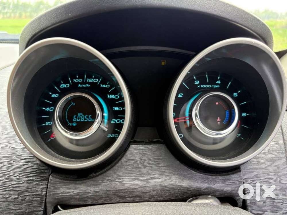 Mahindra Xuv500 W9 1.99, 2021, Diesel