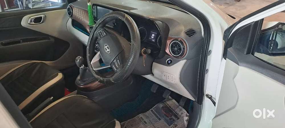 Hyundai Aura 2023 Cng & Hybrids 70000 Km Driven