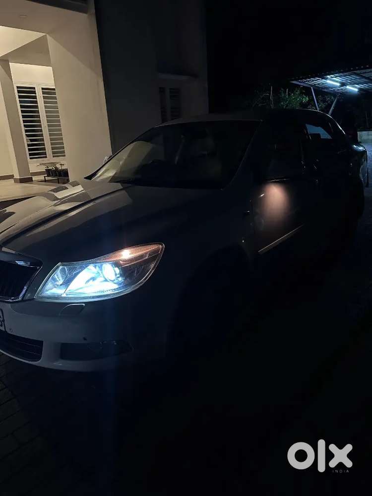 Skoda Laura Diesel 2011 Automatic