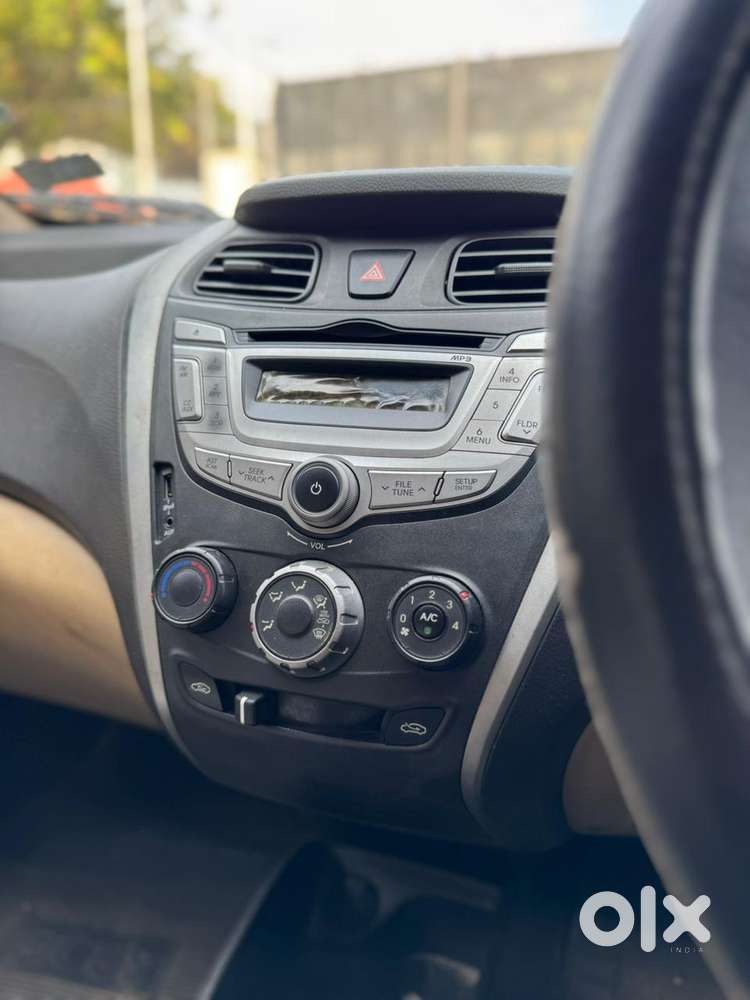 Hyundai Eon Magna +, 2012, Petrol
