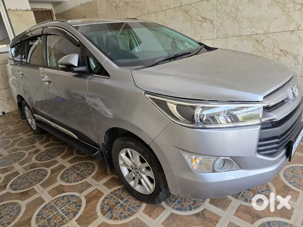 Toyota Innova Crysta 2017 Diesel Well Maintained
