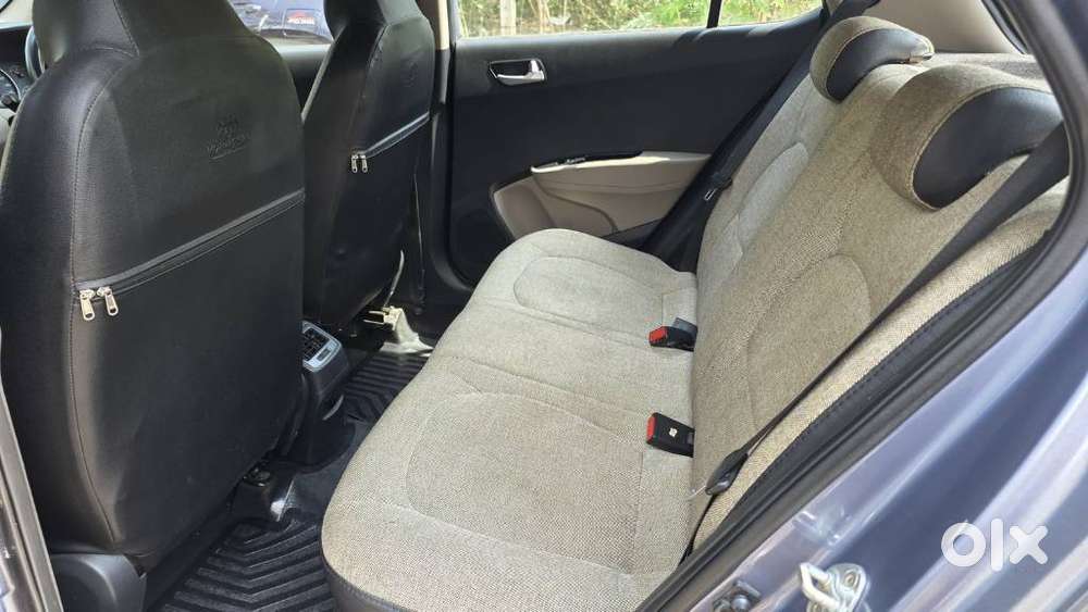 Hyundai I10 Asta At, 2017, Petrol