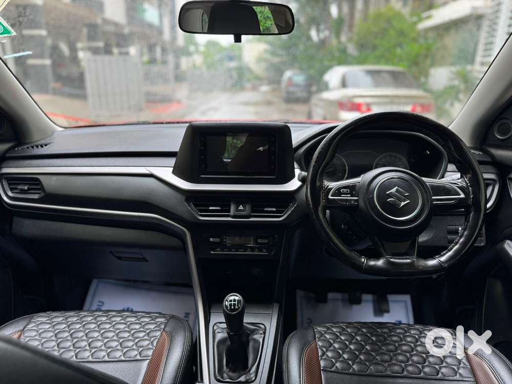 Maruti Brezza 2024 Year Petrol + Cng