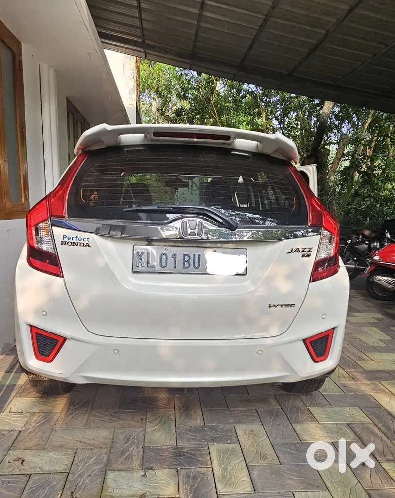 Honda Jazz [2015-2018] Petrol