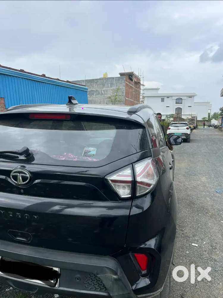 Tata Nexon 2023 Petrol