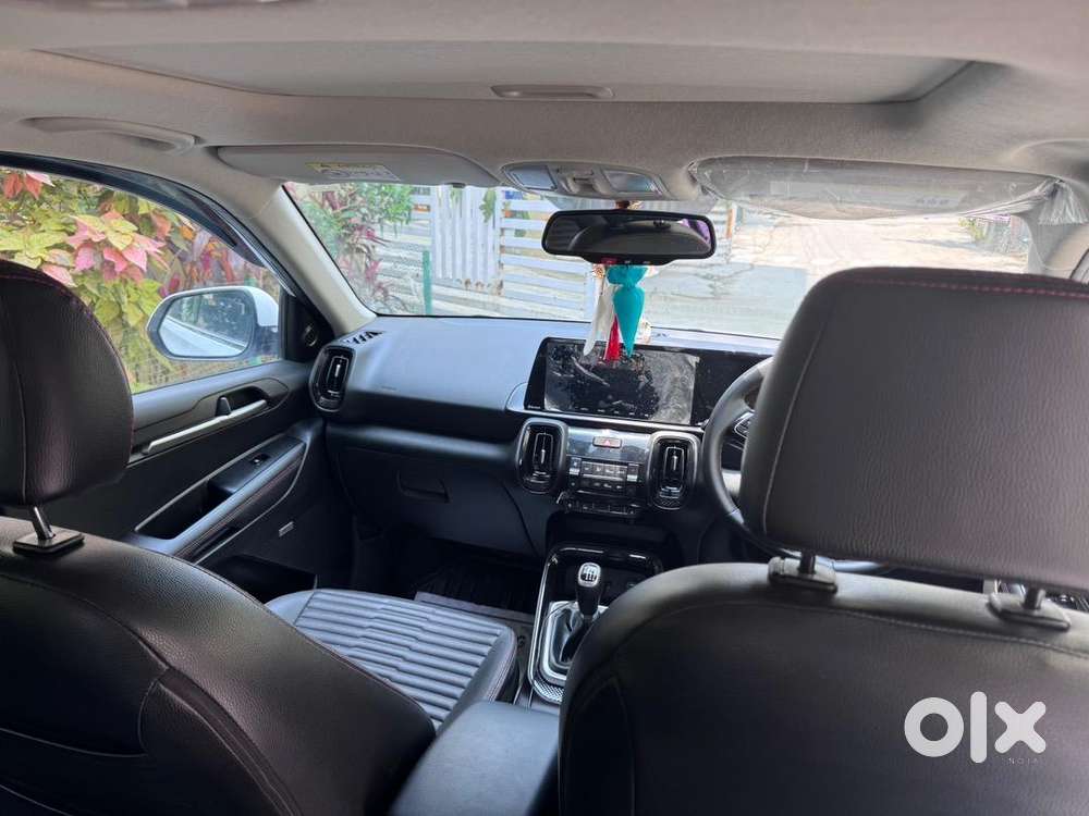 Kia Sonet 2023 Petrol Well Maintained