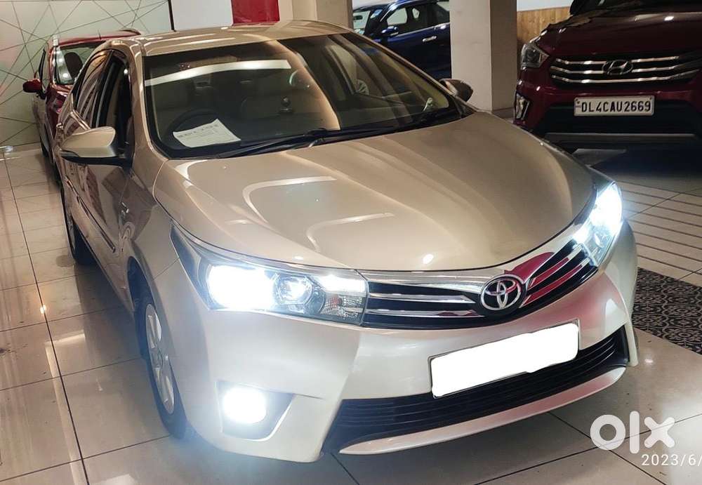 Toyota Corolla Altis J, 2016, Petrol