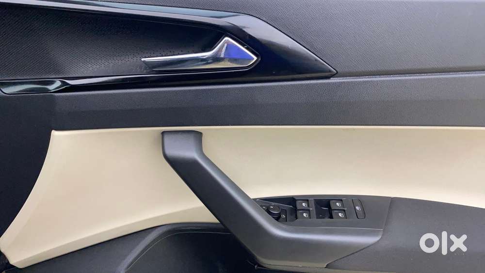 Skoda Slavia 1.0 Ambition Tsi At, 2022, Petrol