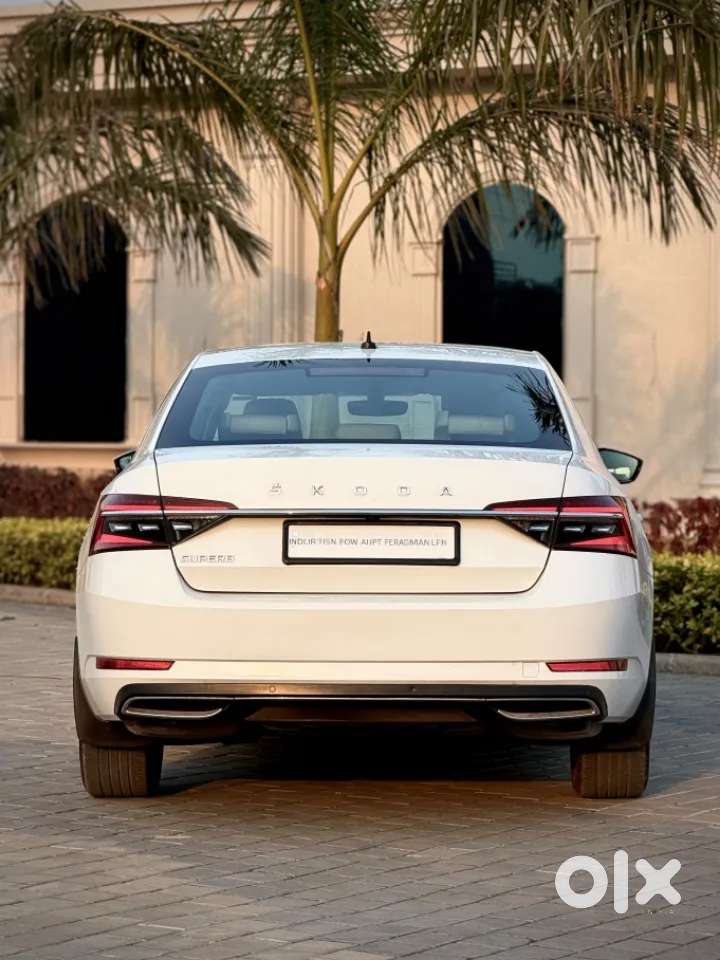 Skoda Superb 2.0 L&k Tsi At, 2020, Petrol