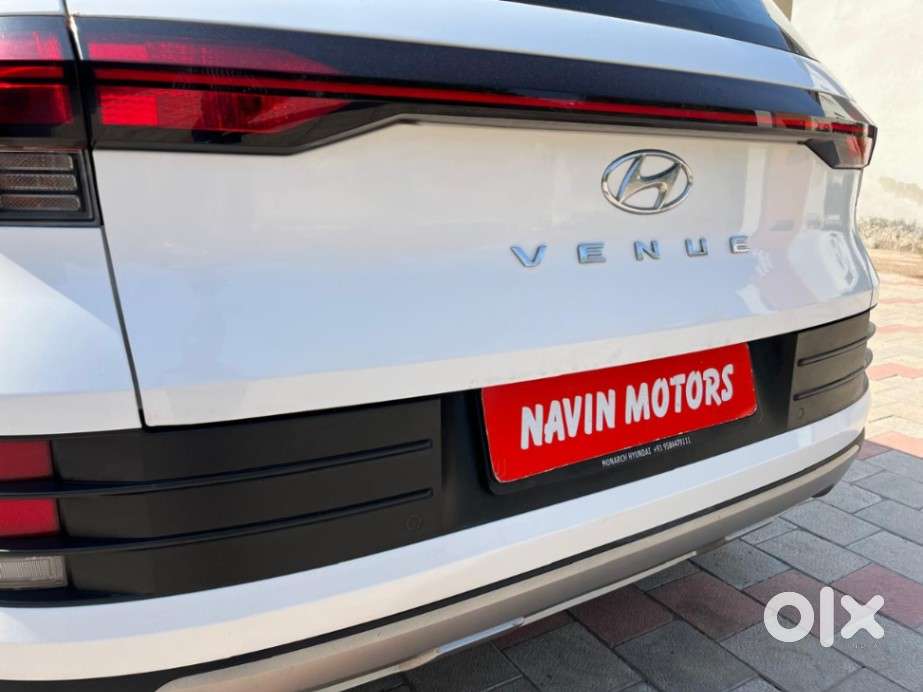 Hyundai Venue S Mt 1.2 Kappa, 2023, Cng & Hybrids