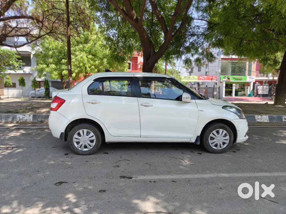 Maruti Suzuki Dzire 2014 Petrol Well Maintained