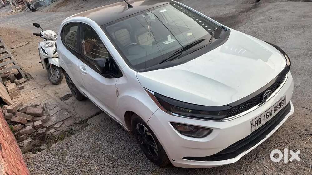 Tata Altroz Petrol 2020