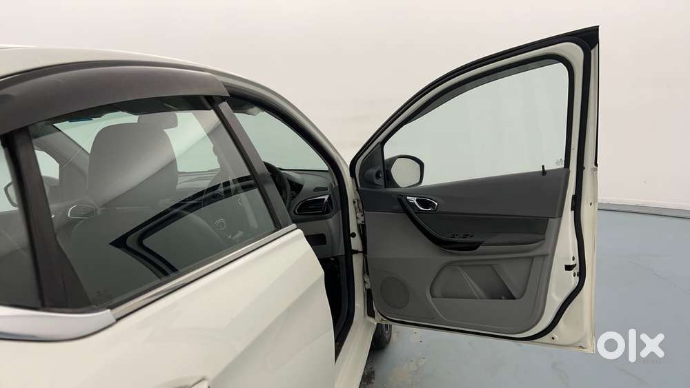 Tata Tigor 1.2 Revotron Xz Plus, 2020, Petrol