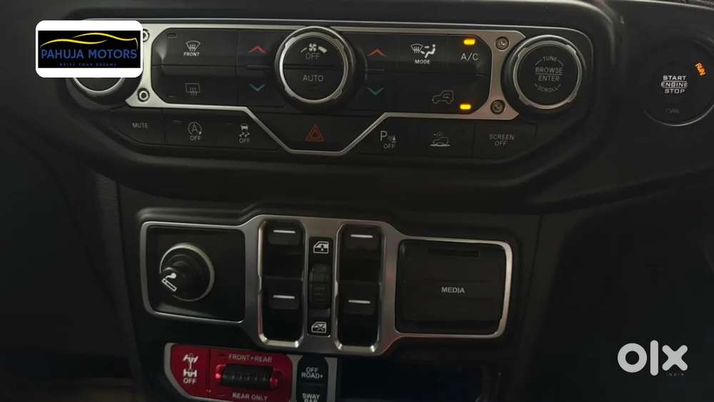 Jeep Wrangler, 2023, Petrol