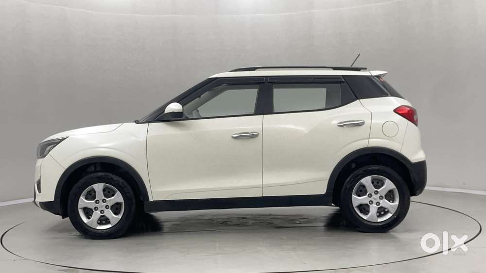 Mahindra Xuv300 W8, 2022, Petrol