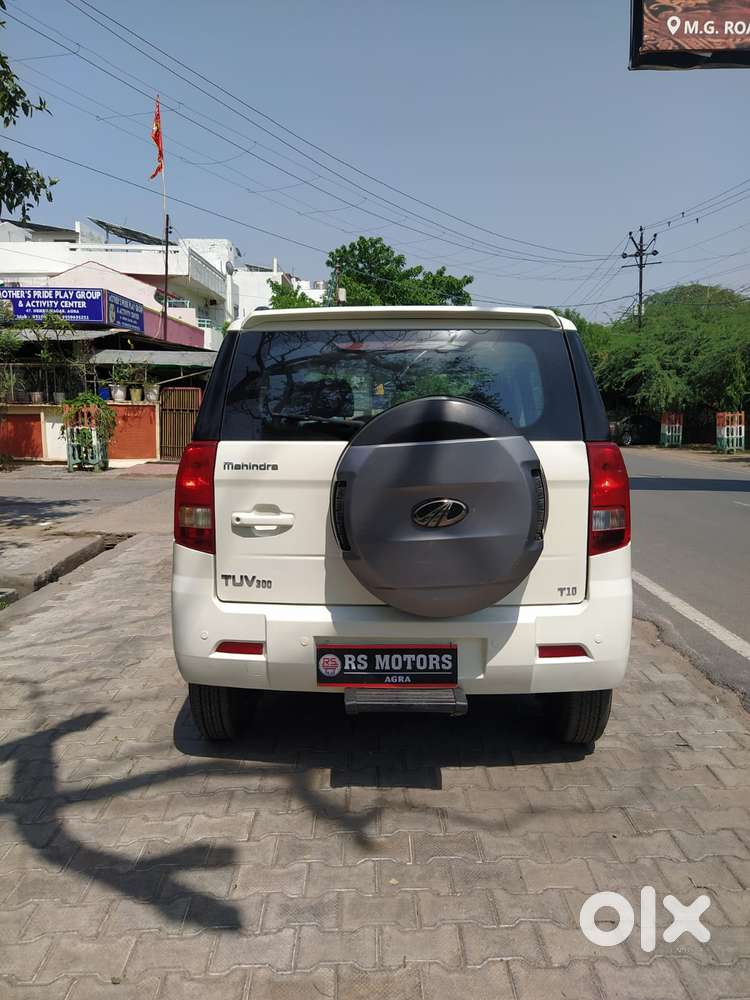 Mahindra Tuv 300 T10, 2018, Diesel