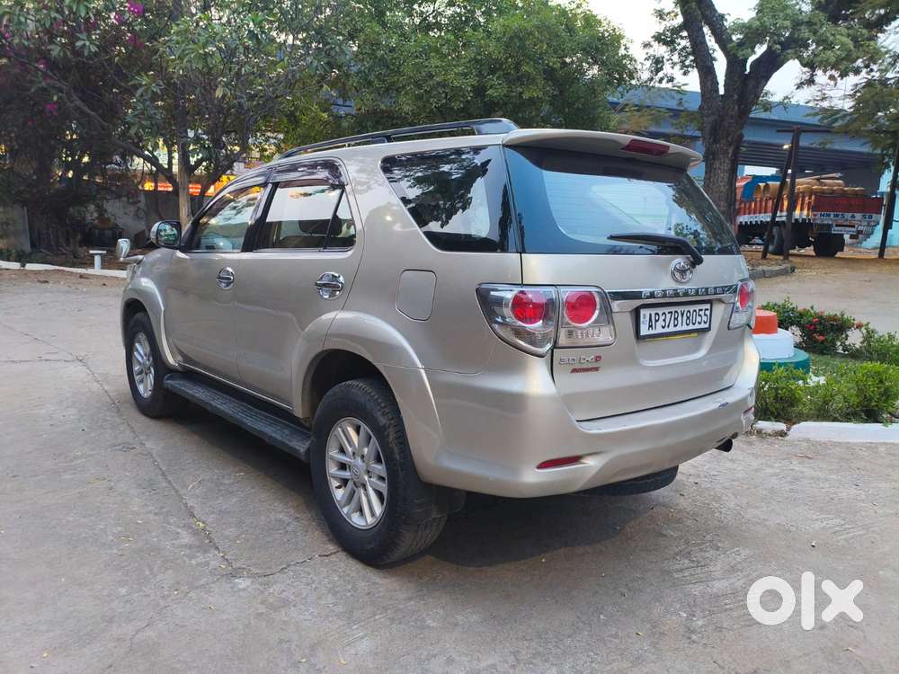 Toyota Fortuner 3.0 4x2 Automatic, 2013, Diesel