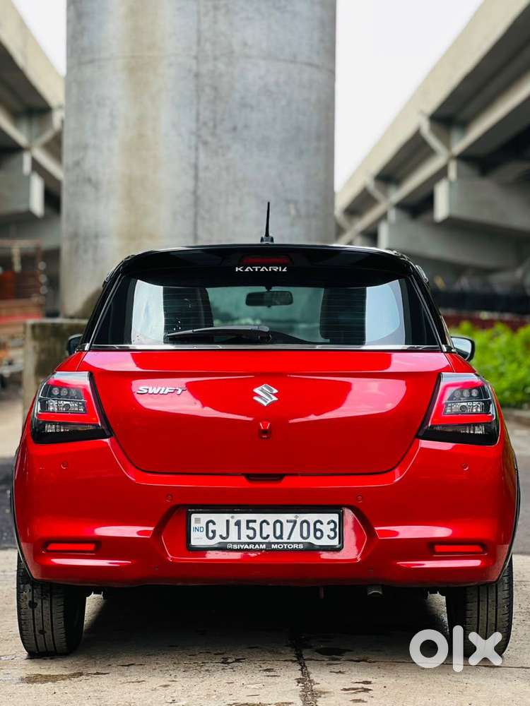 Maruti Suzuki Swift Zxi Plus Amt Dual Tone, 2025, Petrol