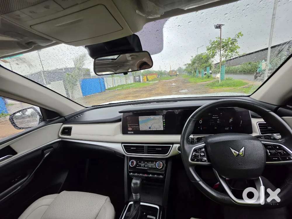 Mahindra Xuv700 Ax7l Diesel Auto 2023