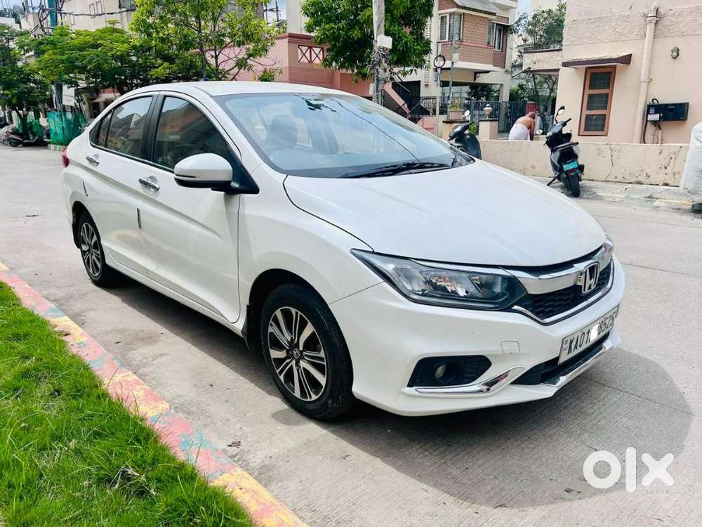 Immaculate 2022 Honda City 4th Gen V Petrol | Single Owner | 43k Kms |