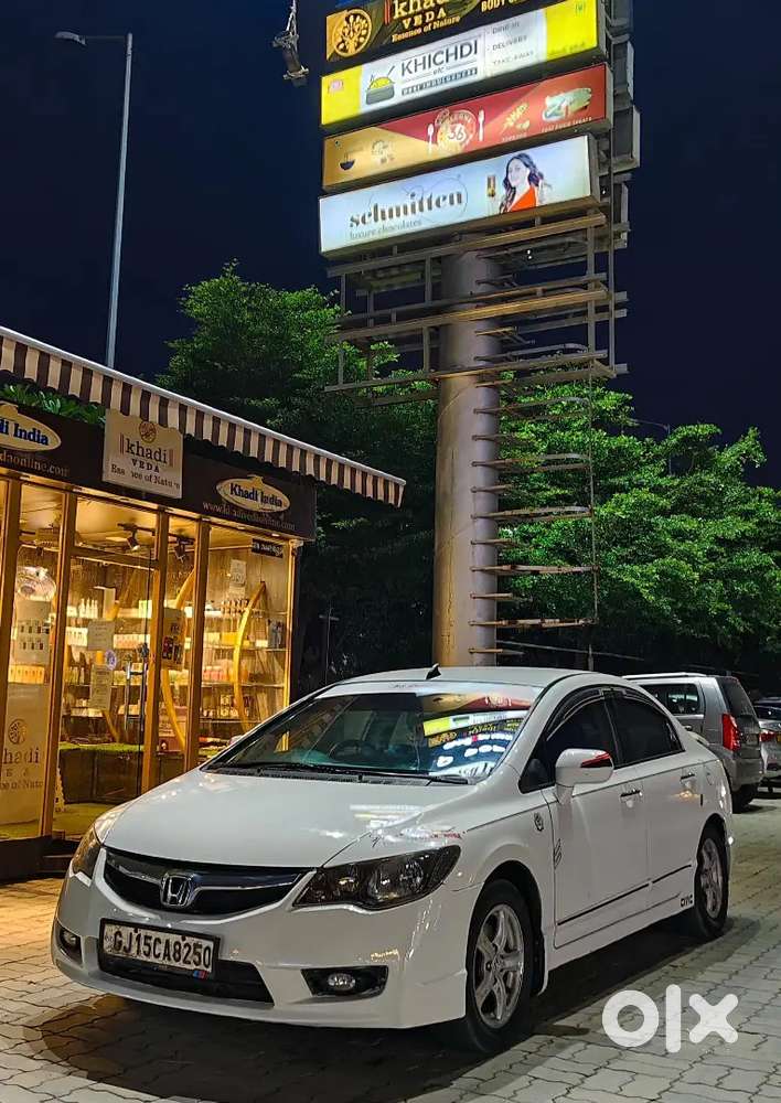 Honda Civic 2011 Cng & Hybrids Well Maintained