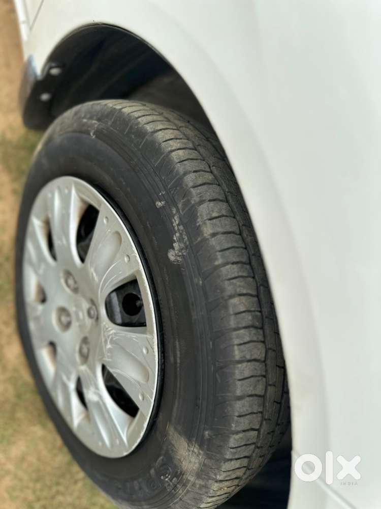 Honda Amaze Petrol 2015