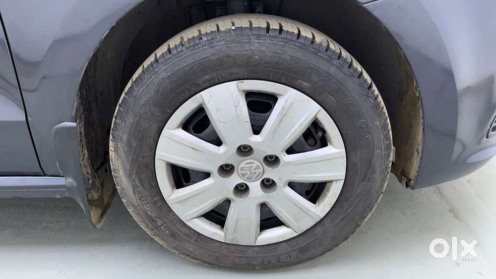Volkswagen Polo Petrol Trendline 1.2l, 2015, Petrol