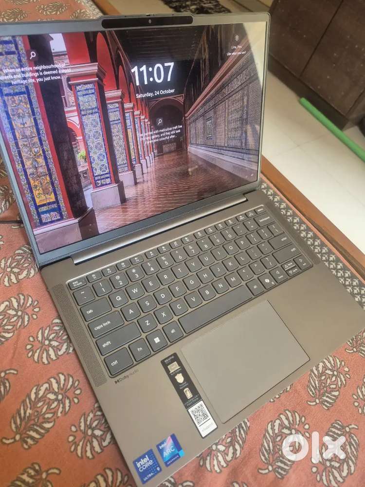 IdeaPad Slim 5 Intel Ultra 9 185H  (16 GB/512 gb) Oled display 14 gen
