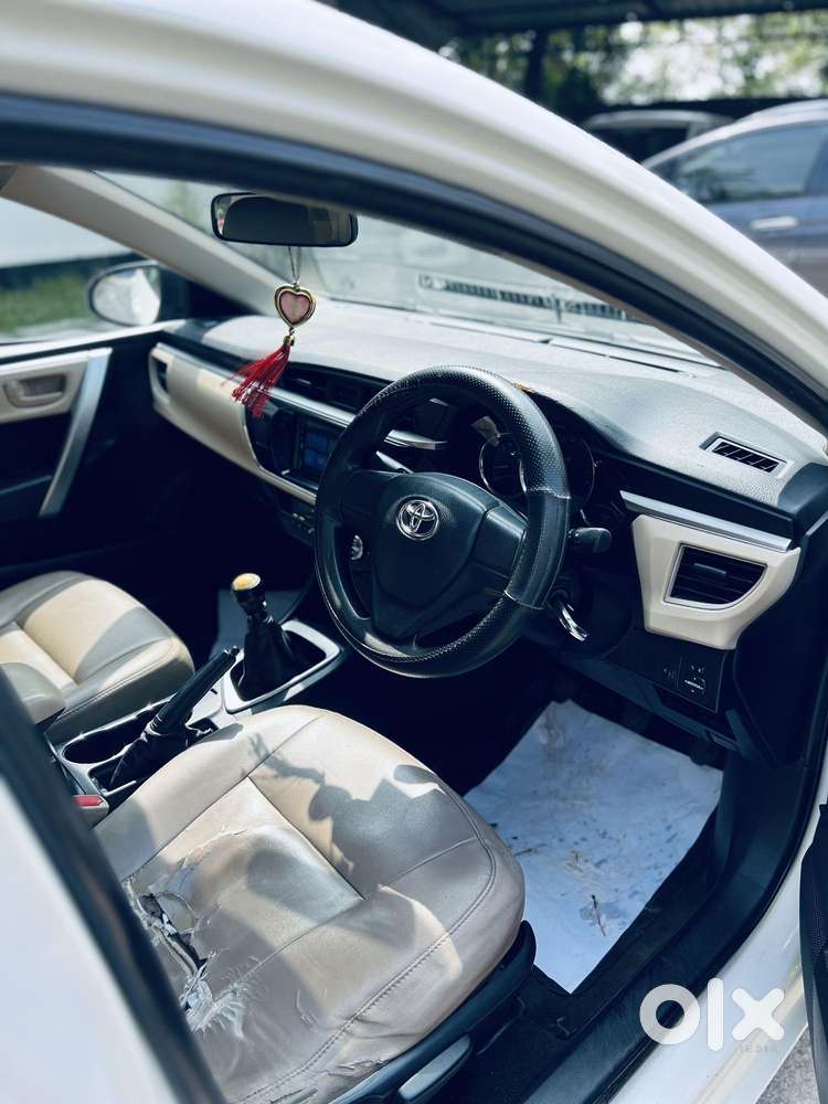 Toyota Corolla Altis 1.8 J, 2014, Diesel