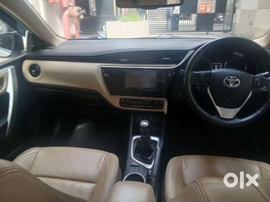 Toyota Corolla Altis 1.8 Gl, 2017, Petrol