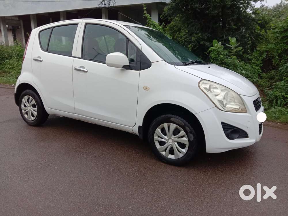 Maruti Suzuki Ritz Vxi, 2014, Petrol