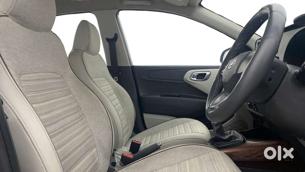 Hyundai Aura Sx Manual, 2022, Petrol