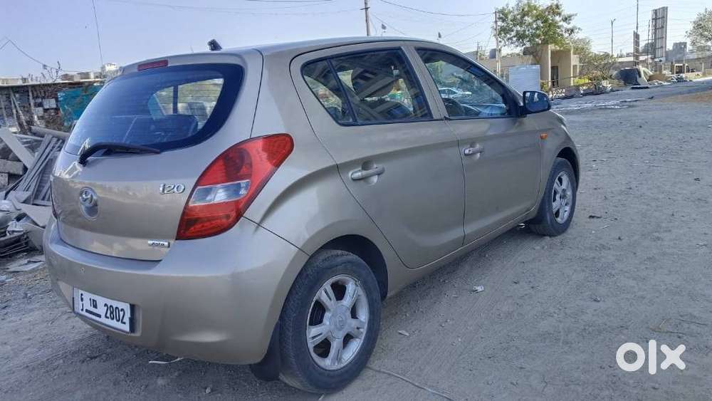 Hyundai I20 2009-2011 Magna, 2010, Cng & Hybrids