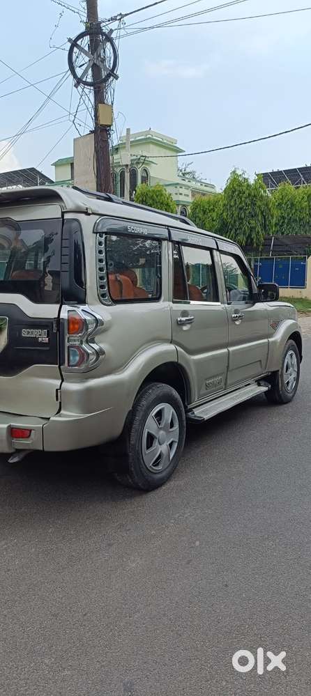 Mahindra Scorpio S6 Plus, 2017, Diesel