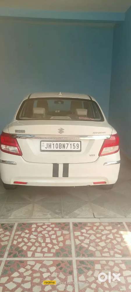 Maruti Suzuki Swift Dzire 2018 Petrol 75100 Km Driven