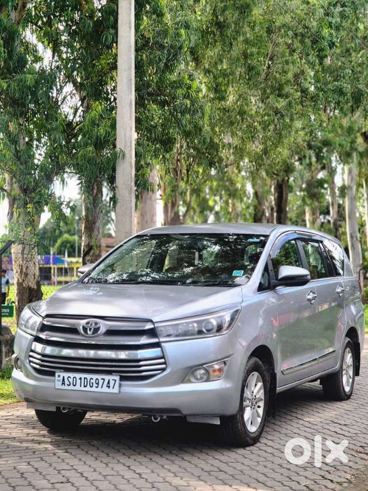 Toyota Innova Crysta 2.4 V 8 Str, 2017, Diesel