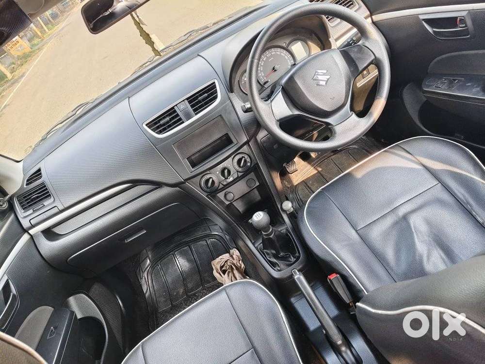 Maruti Suzuki Swift Lxi Optional-o, 2015, Petrol
